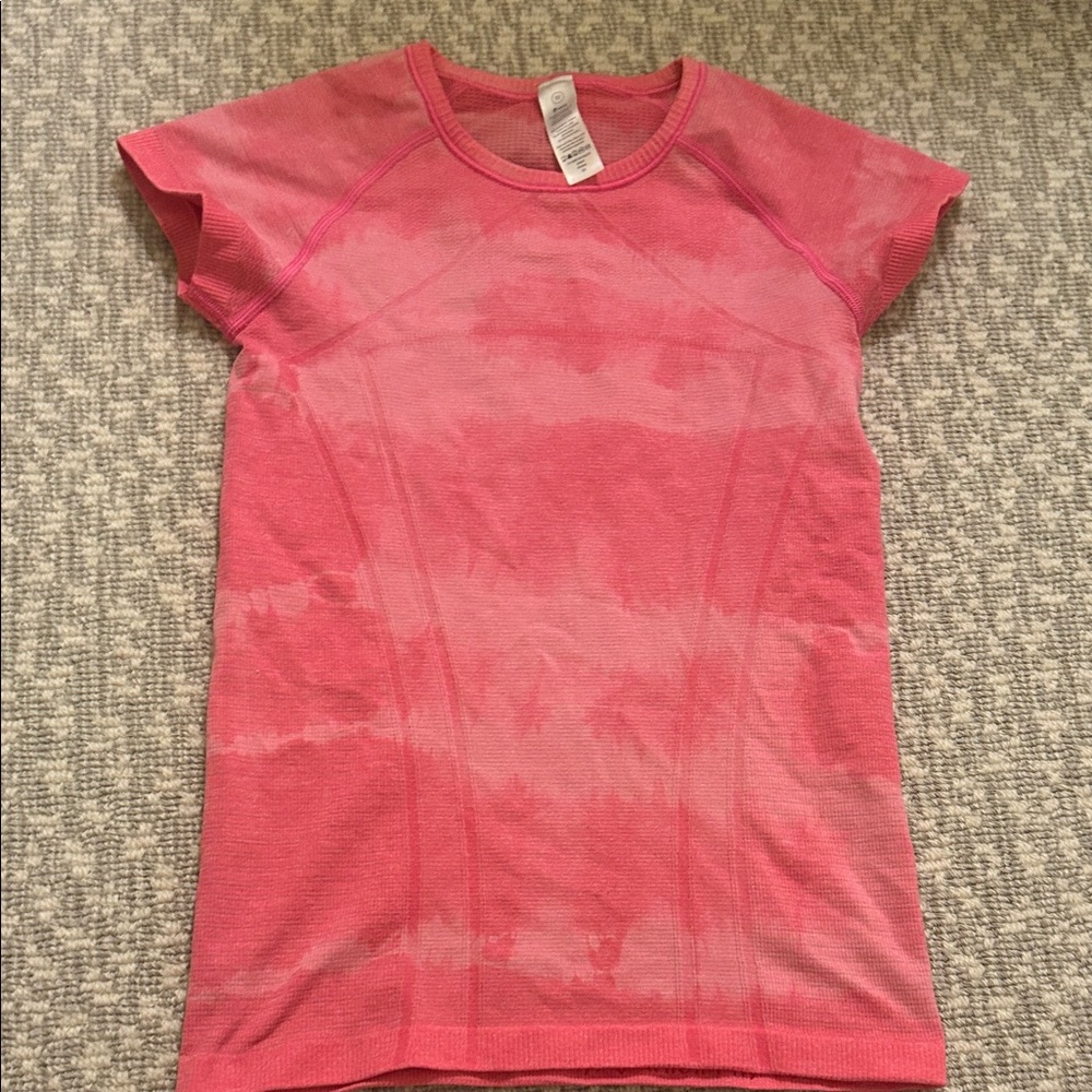 Ivivva Pink Short Sleeve Athletic Top